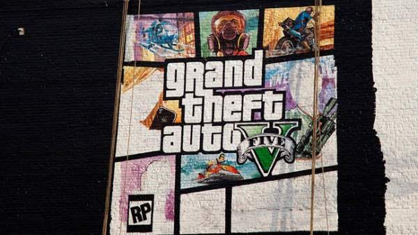 'Grand Theft Auto V' 'Grand Theft Auto V'