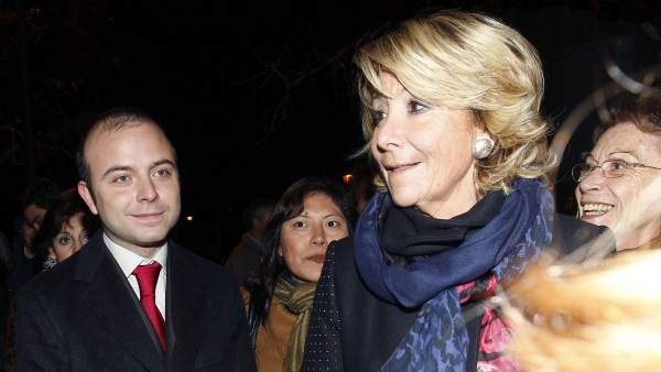 Carromero junto a Esperanza Aguirre Carromero junto a Esperanza Aguirre