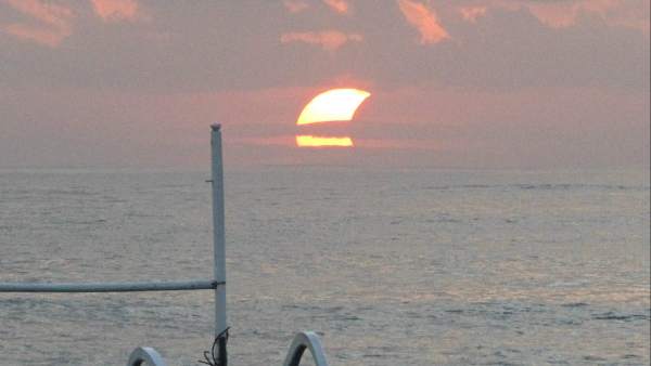 Eclipse parcial de Sol Eclipse parcial de Sol