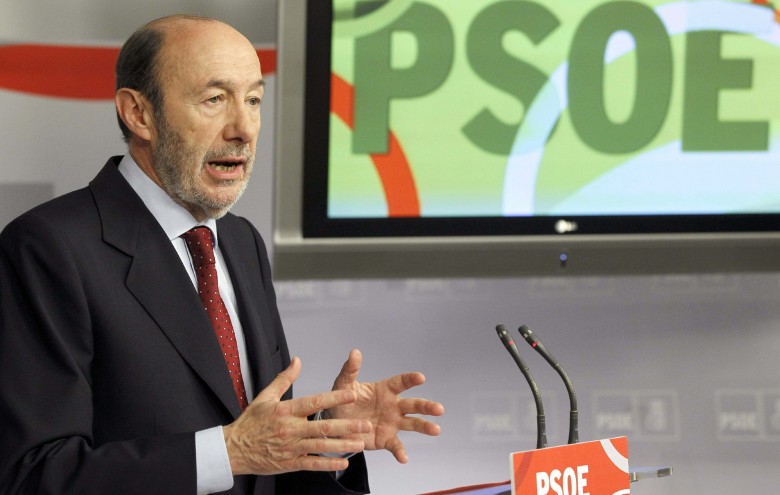 Rubalcaba apoya revisar el cupo y descarta un desembarco del PSOE en ...