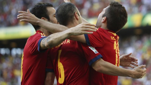 Alba celebra el gol Alba celebra el gol