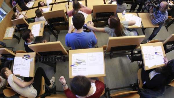 Estudiantes Estudiantes