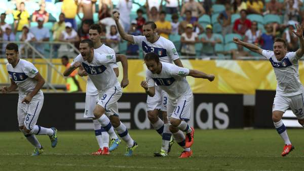 Italia, tercera en la Confederaciones Italia, tercera en la Confederaciones