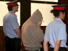 Agreden al 'segundo violador del Eixample' mientras dormía en un cajero