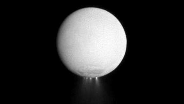 Encélado, satélite de Saturno. Encélado, satélite de Saturno.