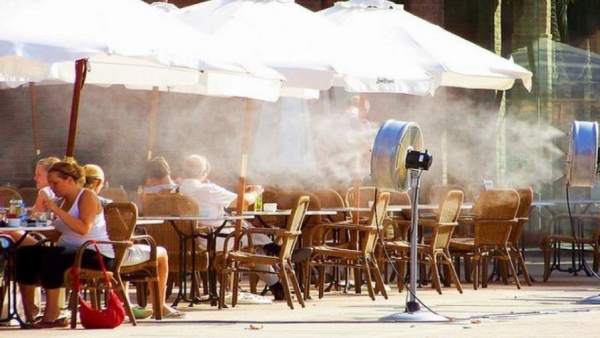 Una terraza en verano Una terraza en verano