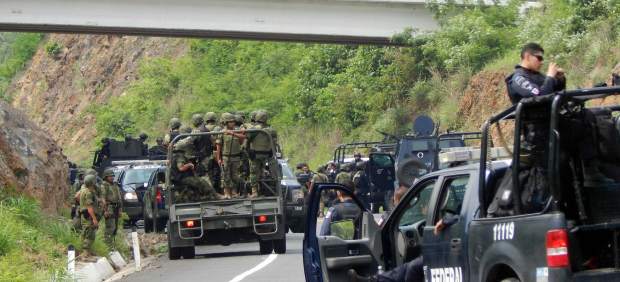 'Narcos' atacan a la policía en México