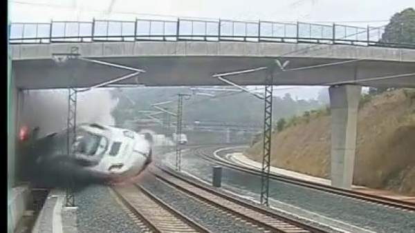 Accidente de tren en Santiago de Compostela Accidente de tren en Santiago de Compostela