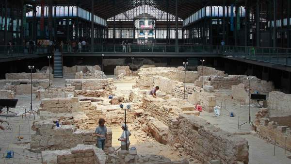 El Born de Barcelona se transforma en el mayor yacimiento urbano de Europa El Born de Barcelona se transforma en el mayor yacimiento urbano de Europa