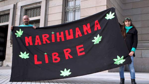 Uruguay y la legalización de la marihuana Uruguay y la legalización de la marihuana