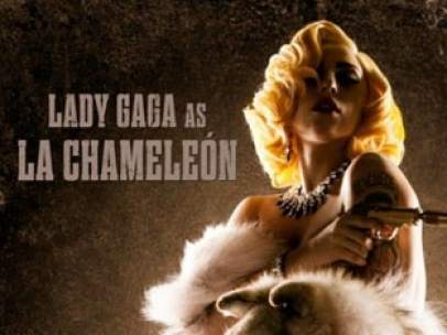 Uno de los carteles de 'Machete Kills', en el que aparece Lady Gaga.