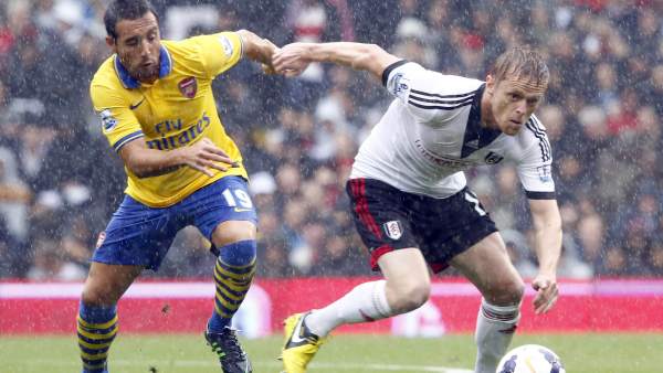 Santi Cazorla y Damien Duff Santi Cazorla y Damien Duff
