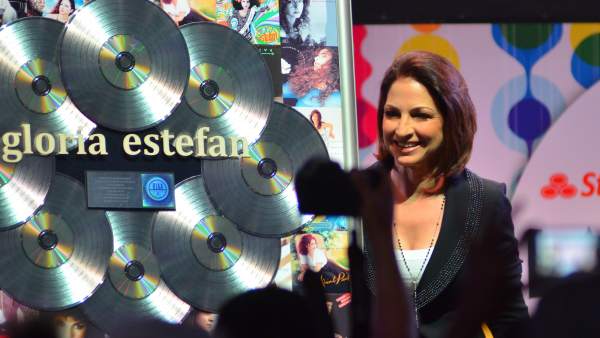Gloria Estefan Gloria Estefan