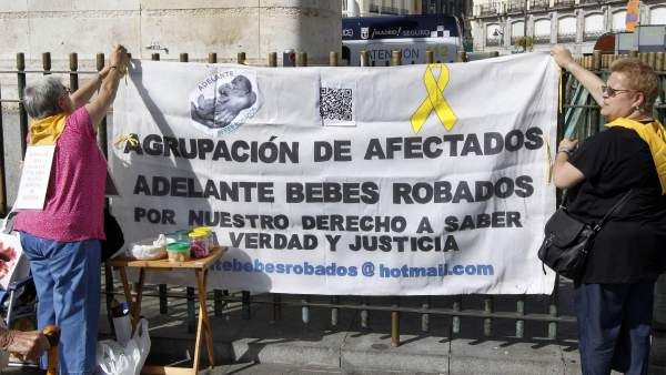 Bebés robados en la Puerta del Sol Bebés robados en la Puerta del Sol