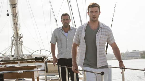 Runner Runner Runner Runner