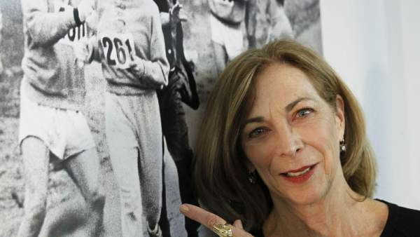 La corredora Kathrine Switzer La corredora Kathrine Switzer