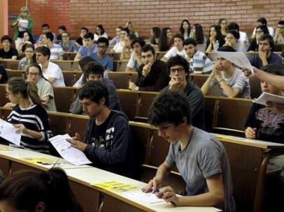 Universitarios