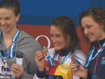 Mireia Belmonte y Melani Costa, oro y bronce en Pekín