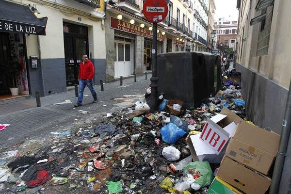 Calle con basura