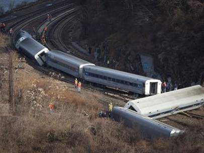 Tren descarrilado en Nueva York