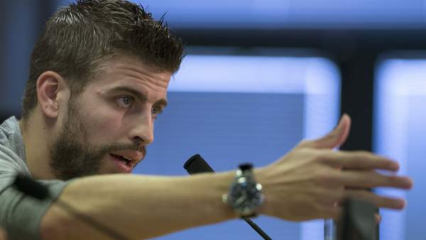 Gerard Piqué Gerard Piqué
