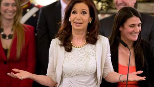 Cristina Fernández de Kirchner Cristina Fernández de Kirchner