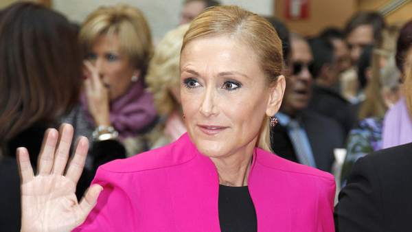 Reaparece Cristina Cifuentes Reaparece Cristina Cifuentes