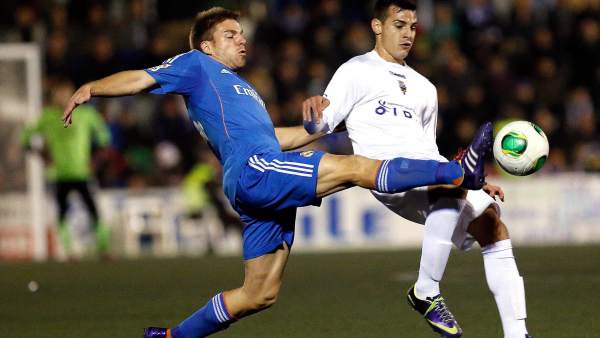 Illarramendi, ante el Olimpic de Xátiva Illarramendi, ante el Olimpic de Xátiva