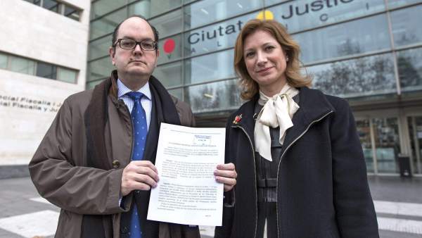 La familia de la víctima del kamikaze de Valencia reclama su ingreso efectivo en prisión La familia de la víctima del kamikaze de Valencia reclama su ingreso efectivo en prisión