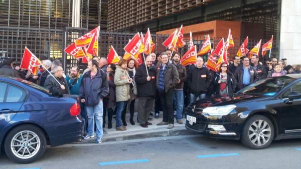 Protesta de CC. OO. Aragón Protesta de CC. OO. Aragón