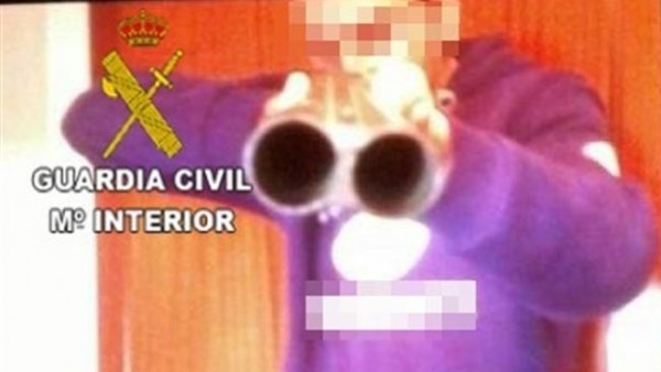 Un hombre con una escopeta Un hombre con una escopeta
