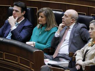 Los ministros prestan atención