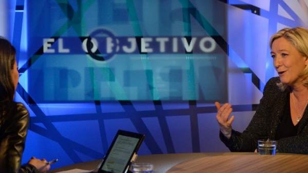 Marine Le Pen, candidata del Frente Nacional de Francia a las elecciones europeas, ha concedido una entrevista al programa 'El Objetivo' de Ana Pastor (La Sexta). Marine Le Pen, candidata del Frente Nacional de Francia a las elecciones europeas, ha concedido una entrevista al programa 'El Objetivo' de Ana Pastor (La Sexta).