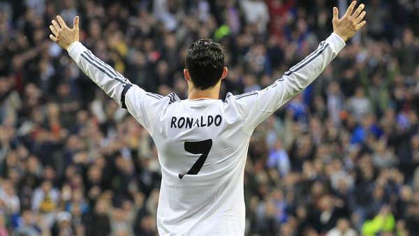 Se brinda al público del Bernabéu Se brinda al público del Bernabéu