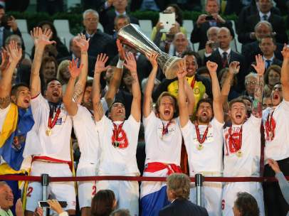 Sevilla levanta la Copa