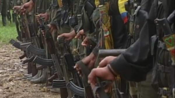 Imagen de archivo del alto el fuego de las FARC durante las elecciones de 2014. Imagen de archivo del alto el fuego de las FARC durante las elecciones de 2014.