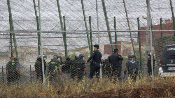 Intento de salto a la valla en Melilla Intento de salto a la valla en Melilla
