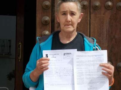 Niegan una VPO a una mujer maltratada con cinco hijos