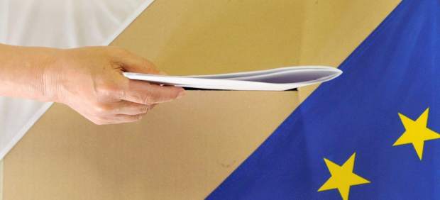 Votando en Varsovia