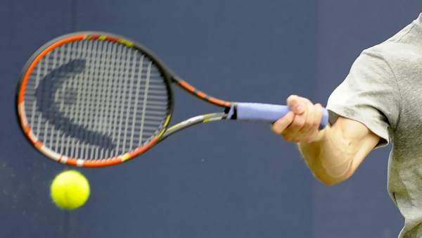 Tenis Tenis