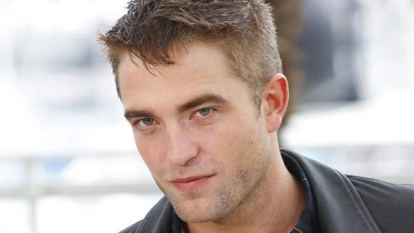 Robert Pattinson Robert Pattinson