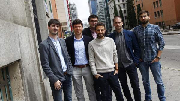 Los miembros de Politikon Los miembros de Politikon