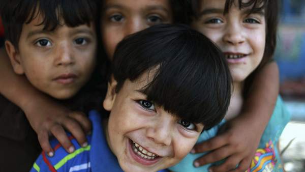 Refugiados en un colegio de la ONU Refugiados en un colegio de la ONU
