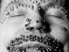 Advierten de que los piercings en labios y lengua pueden causar problemas de salud