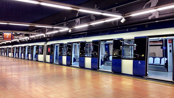 Estación de Metro de Estadio Olímpico. Estación de Metro de Estadio Olímpico.