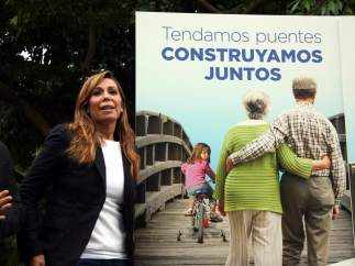 La presidenta del Partido Popular catalán, Alicia Sánchez-Camacho, ante la nueva campaña de comunicación de la formación presentada durante la jornada participativa del 9-N.