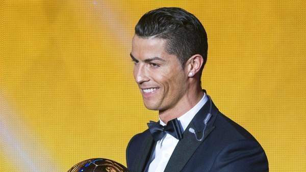 Cristiano Ronaldo gana su tercer Balón de Oro Cristiano Ronaldo gana su tercer Balón de Oro