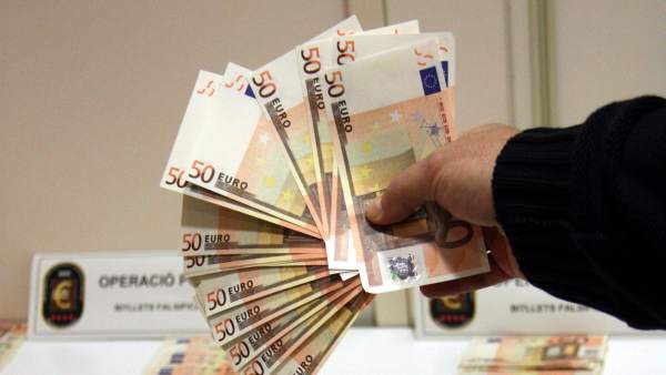 Billetes falsos Billetes falsos