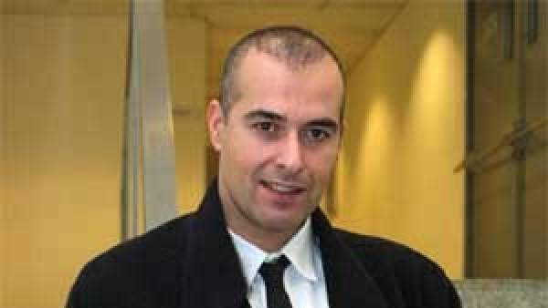 Alberto Comesaña Alberto Comesaña