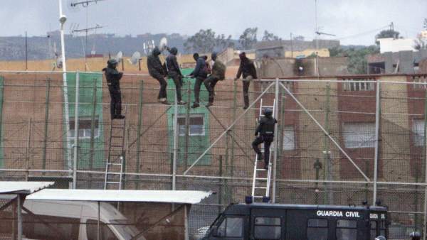 Intento de salto en Melilla Intento de salto en Melilla